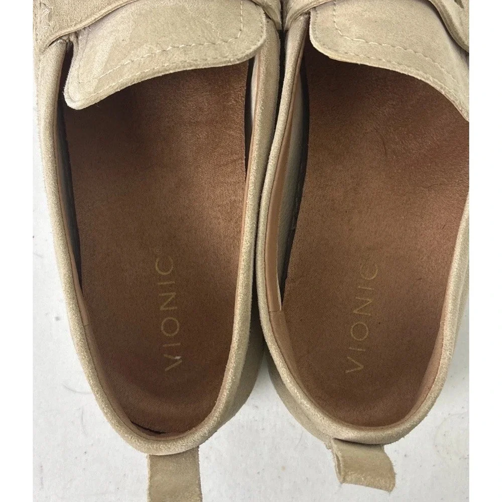 Vionic uptown metallic